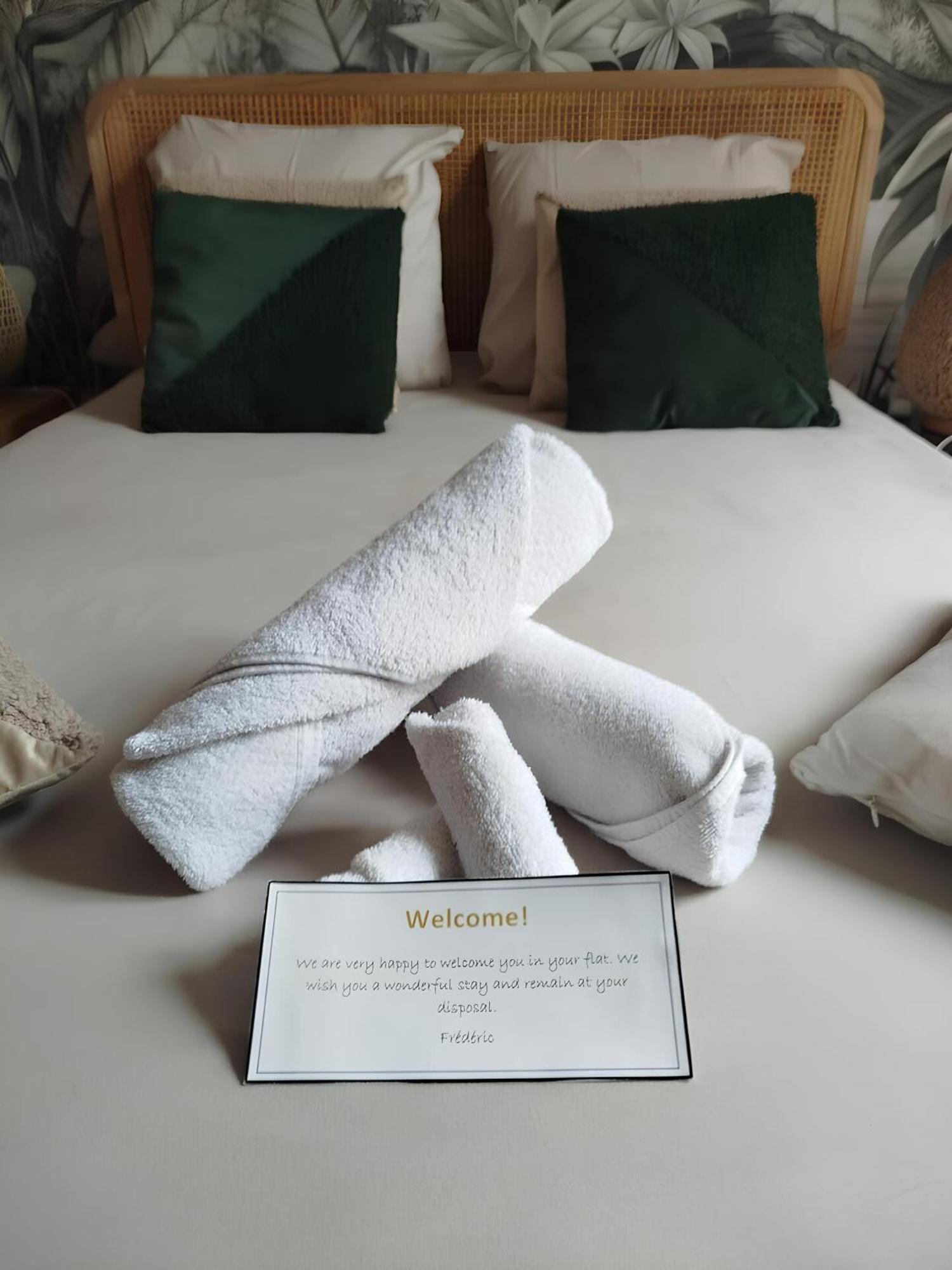 Nancy Gare Centre Parking Apartment Ngoại thất bức ảnh